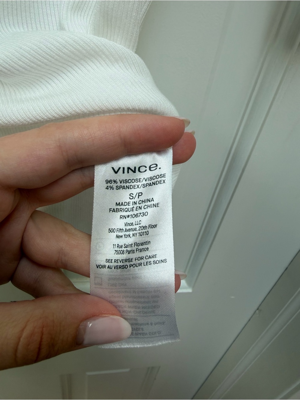 VINCE White Ribbed Tee - Picture 4 of 6